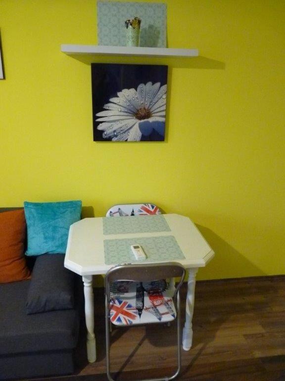 Eper Apartman Debrecen Buitenkant foto